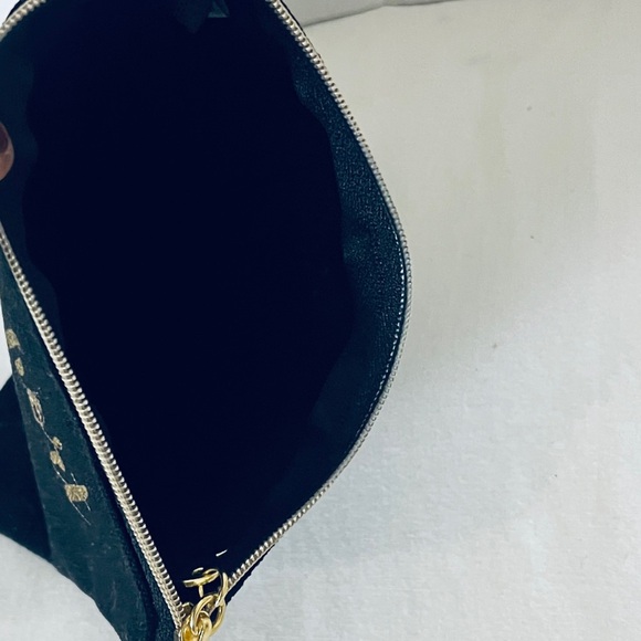 Two’s Company-One Cat Shot Accessory Pouch Black OS - Picture 3 of 4